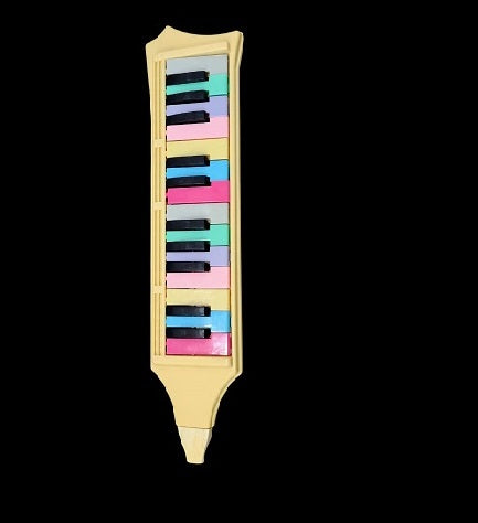 بيانو النفخ القديم