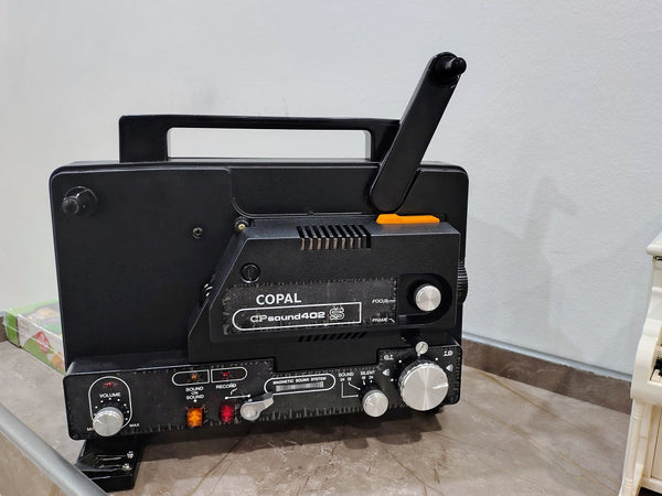 جهاز سينما النادر